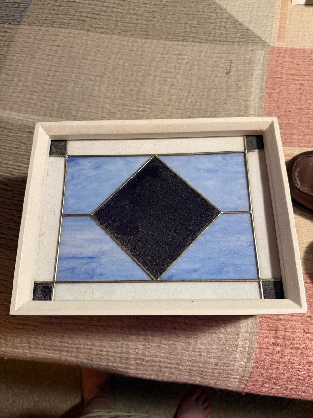 Vintage Stained glass keepsake music box in excellent condition